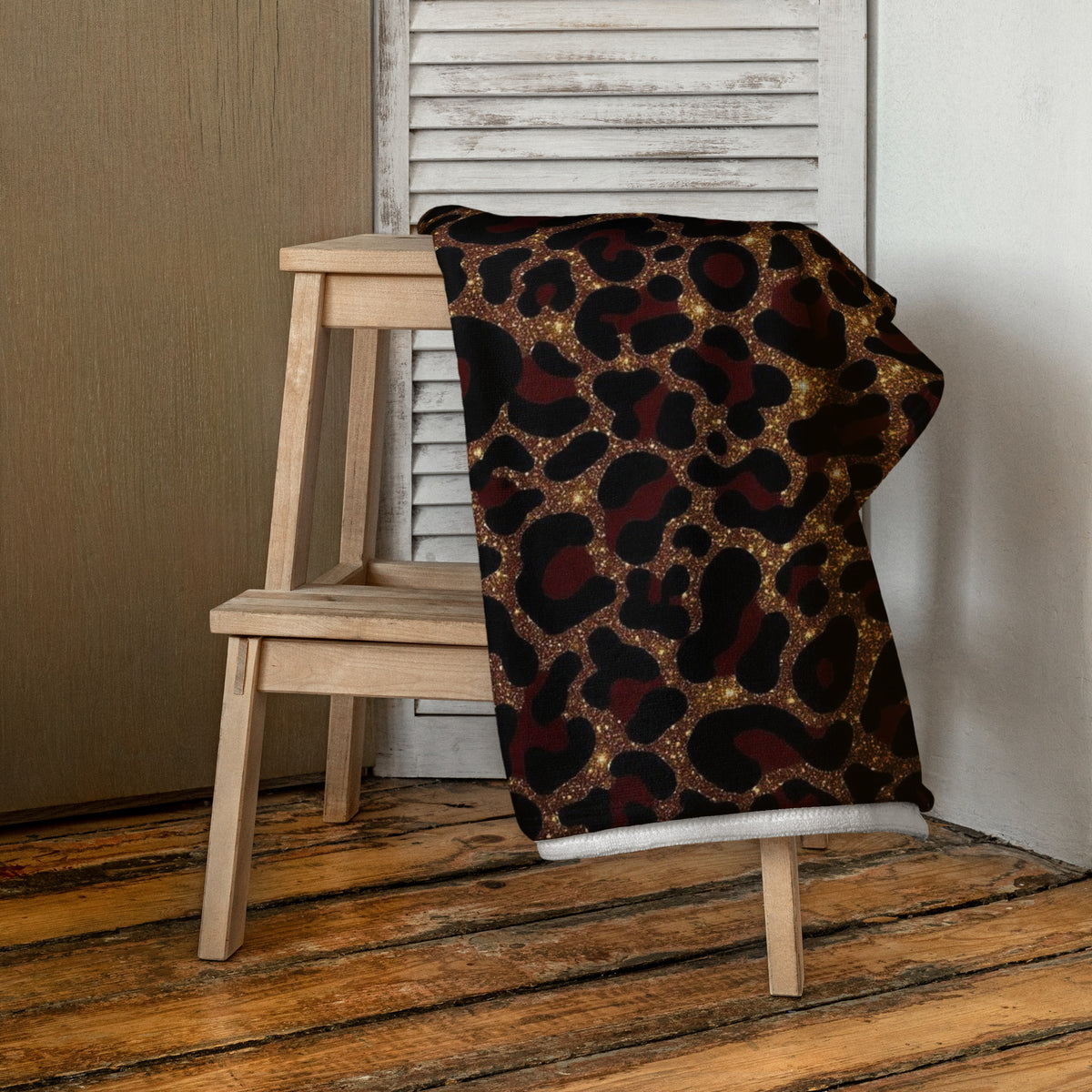 Gold x Red Leopard Print Towel bathroom essential